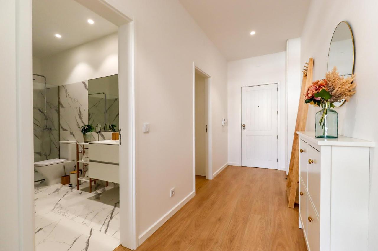 Santa Luzia Views - Modern City Centre Apartment With Iconic Views Viana do Castelo Exterior foto